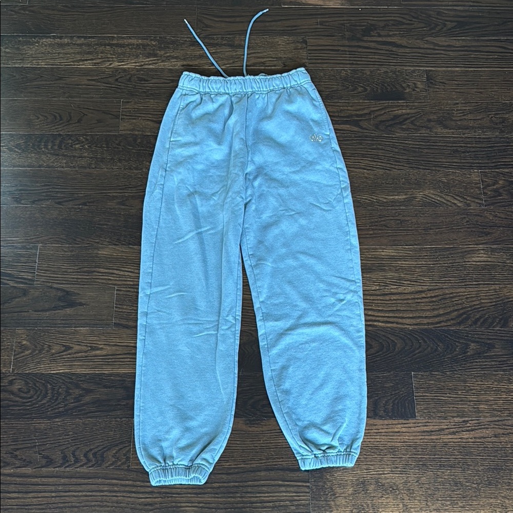 Alo Accolade sweatpants in Teal Agatate